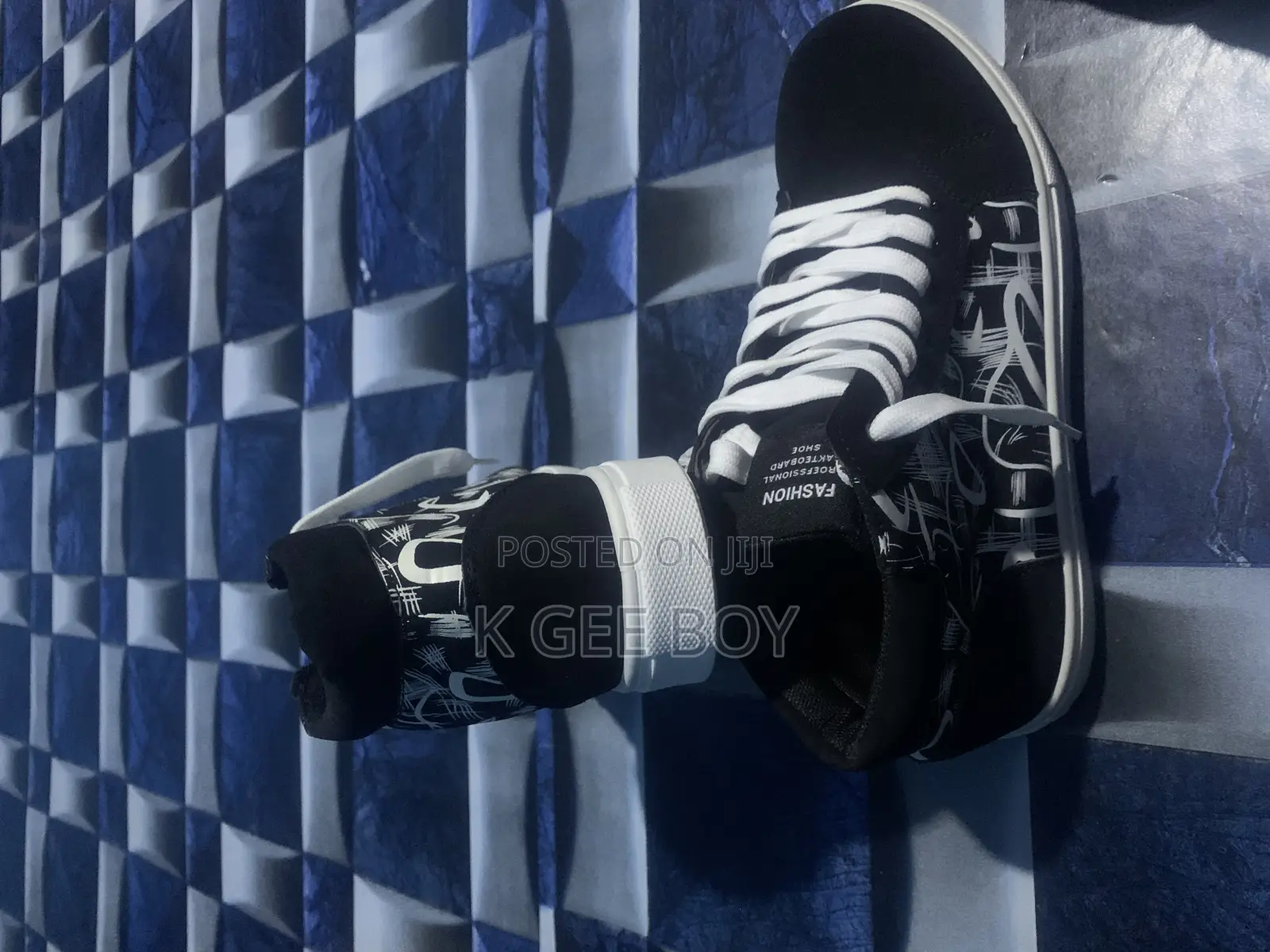 Original Sakteobard Shoe