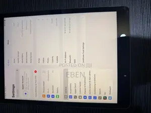 Apple iPad 10.2 (2019) 32 GB Gray