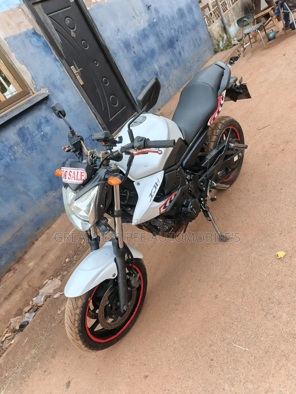 Yamaha 2012 White