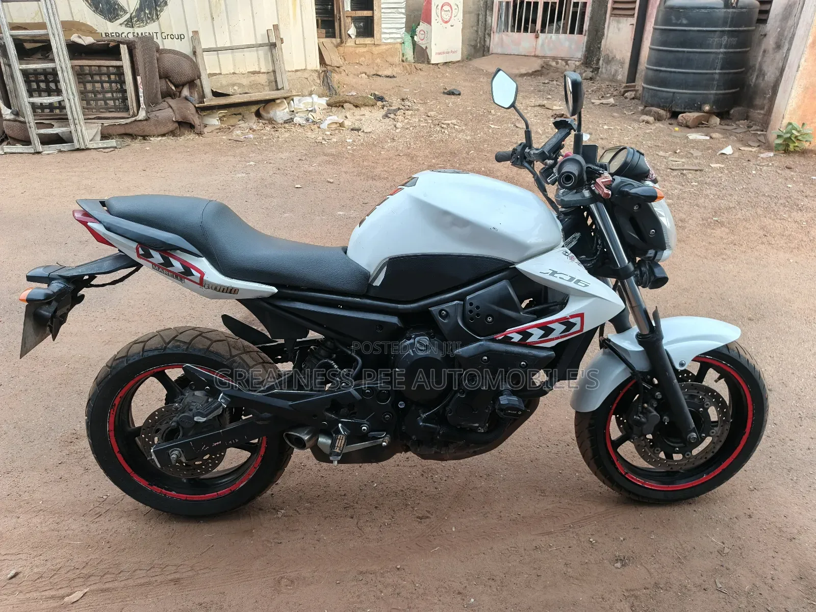 Yamaha 2012 White