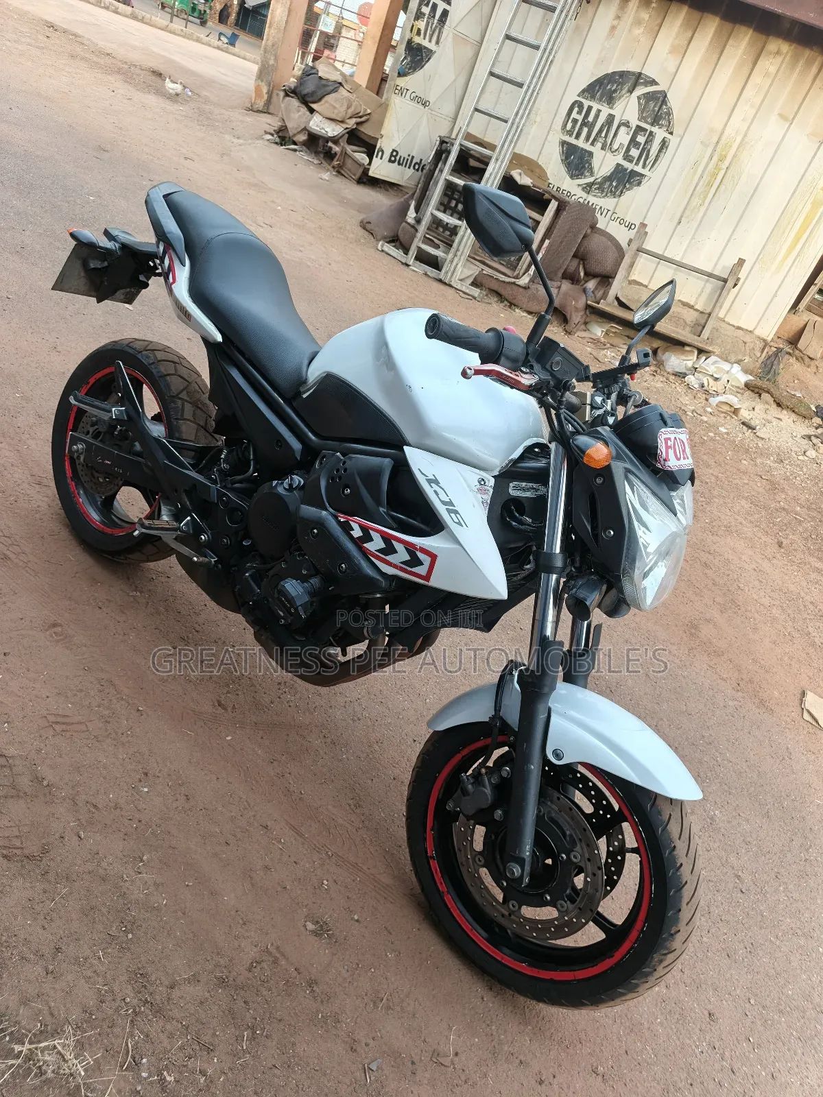 Yamaha 2012 White