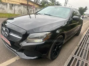 Mercedes-Benz C300 Base 4dr RWD Sedan (2.0L 4cyl 7A) 2015 Black