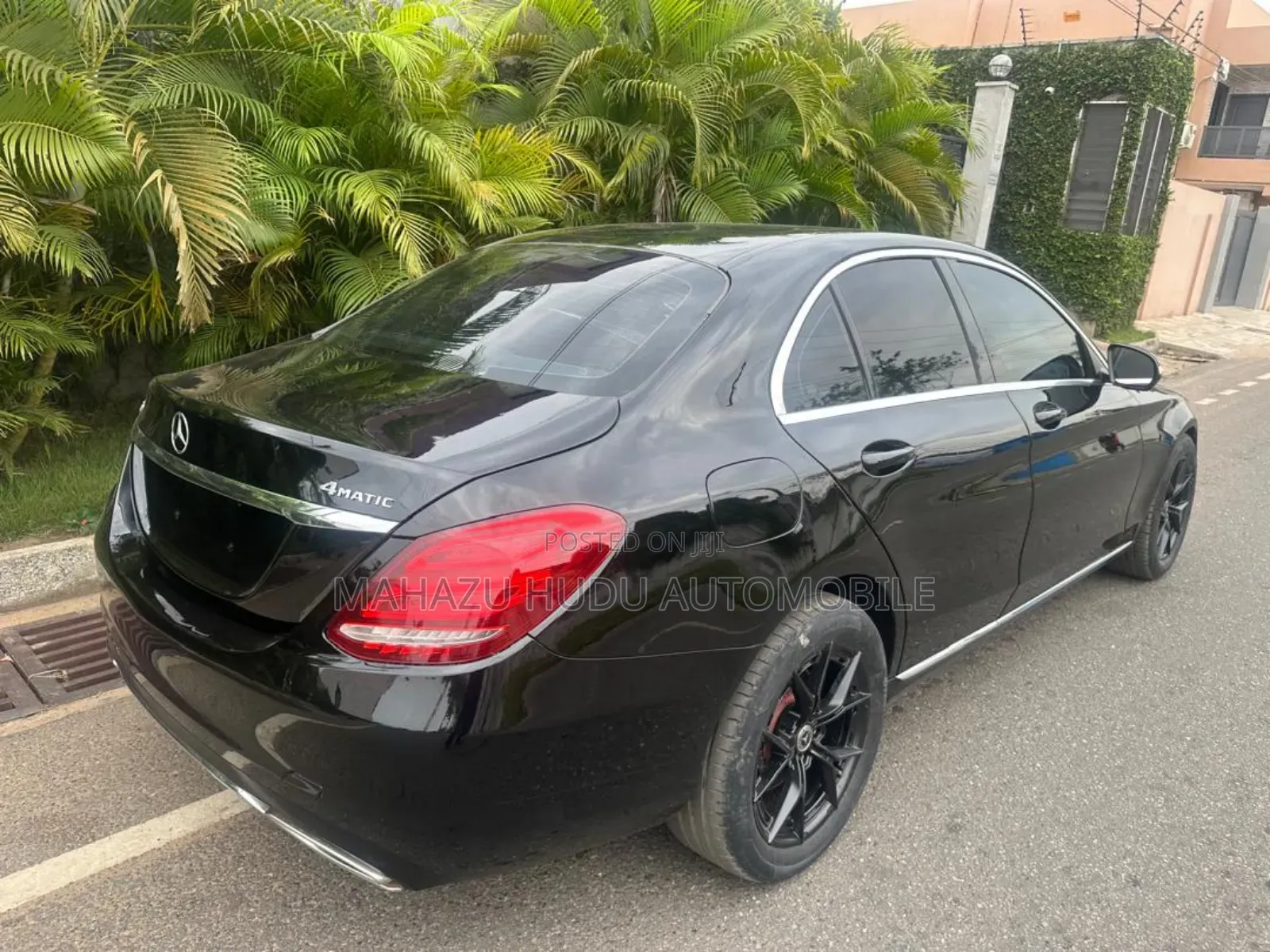 Mercedes-Benz C300 Base 4dr RWD Sedan (2.0L 4cyl 7A) 2015 Black