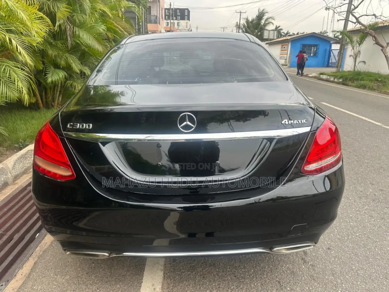 Mercedes-Benz C300 Base 4dr RWD Sedan (2.0L 4cyl 7A) 2015 Black