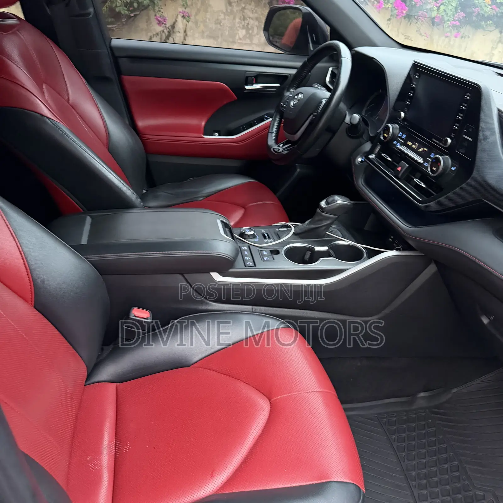 Toyota Highlander XSE 2022 Black