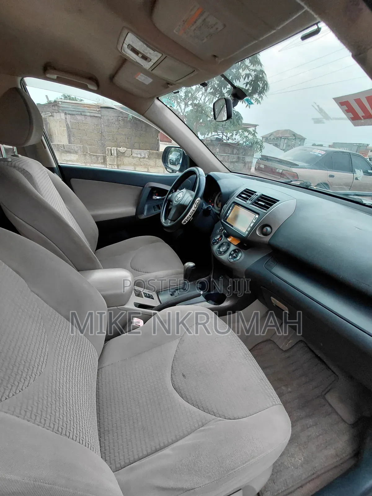 Toyota Vanguard 2012 Black