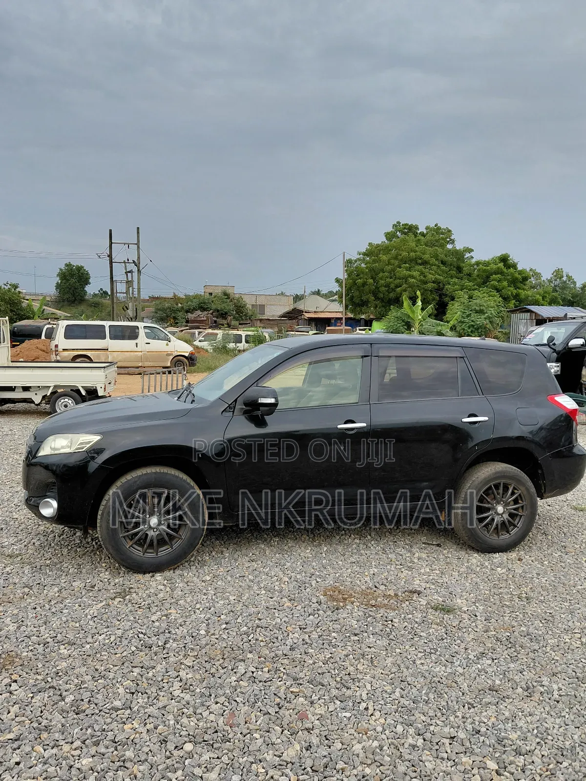 Toyota Vanguard 2012 Black