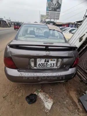 Nissan Sentra 2006 Silver