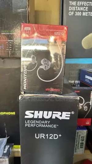 Takstar Ts-2300 in-Ear Monitor Earphones.