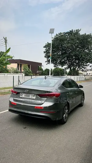 Hyundai Elantra Limited 2018 Gray