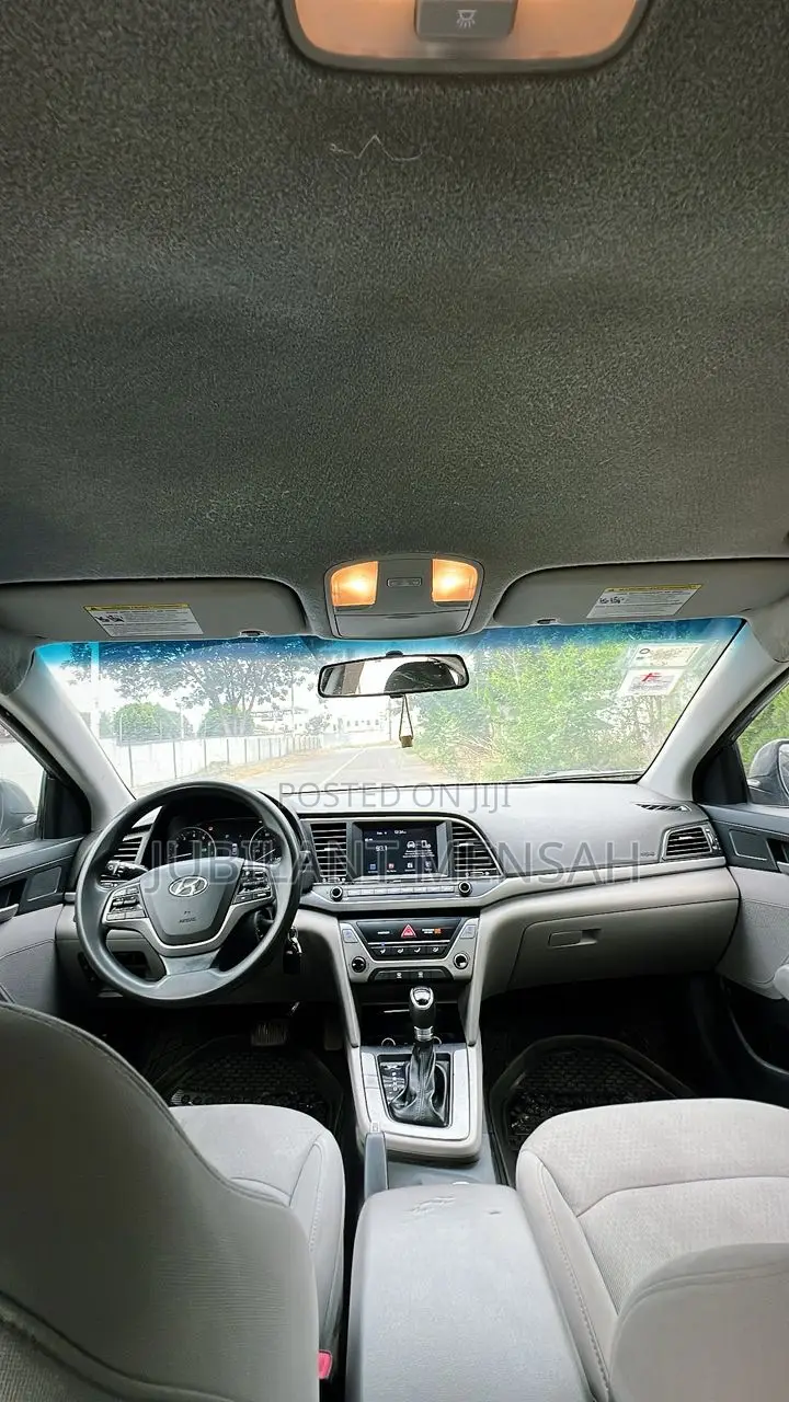 Hyundai Elantra Limited 2018 Gray
