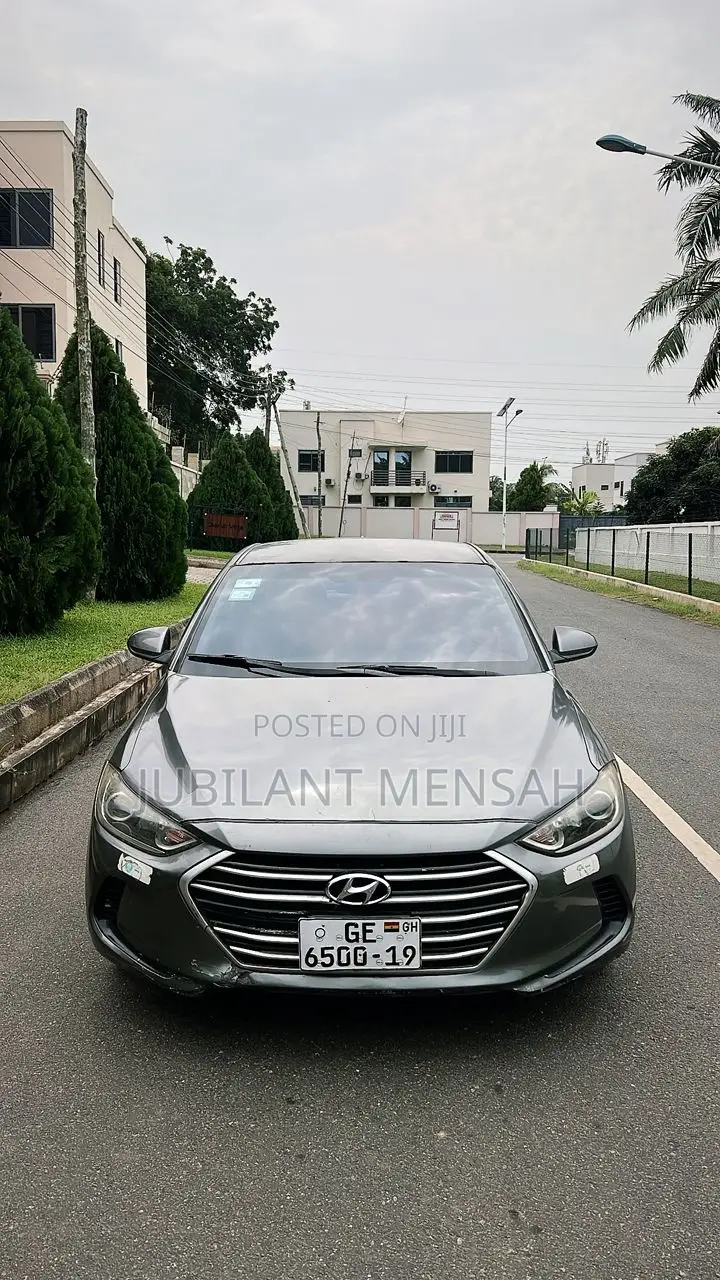 Hyundai Elantra Limited 2018 Gray