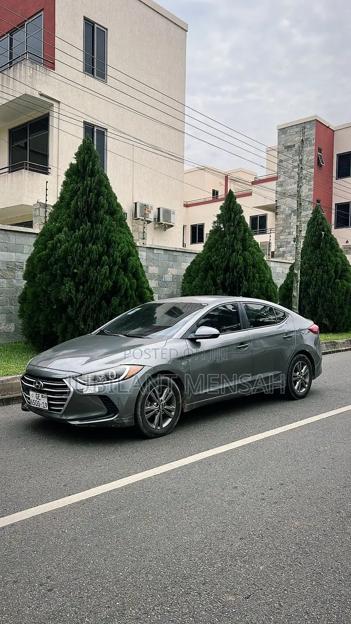 Hyundai Elantra Limited 2018 Gray