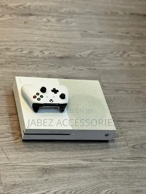 Xbox One S (1tb)