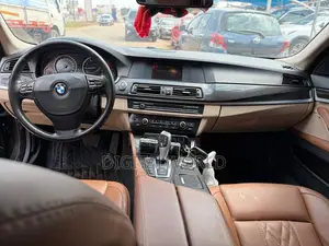 BMW 528i 2013 Black