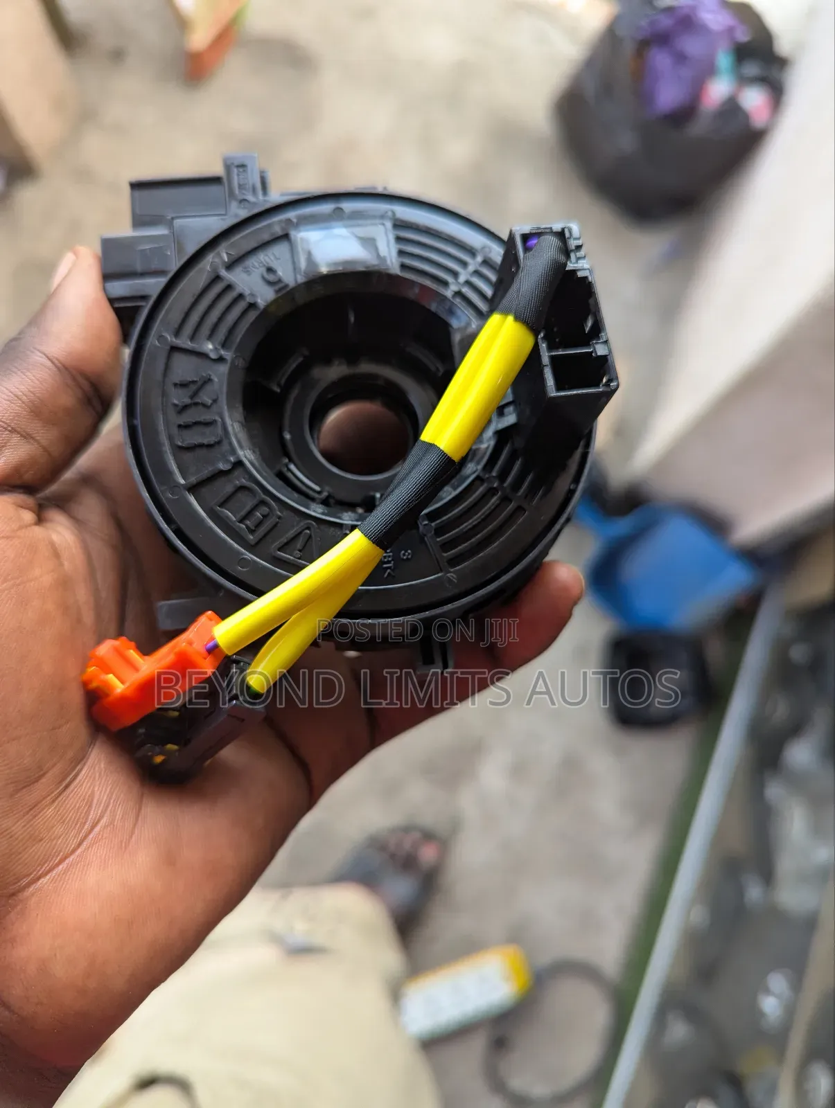 Toyota Camry 2007,2009,2010,2011,2012,2013,2014 Horn Plate
