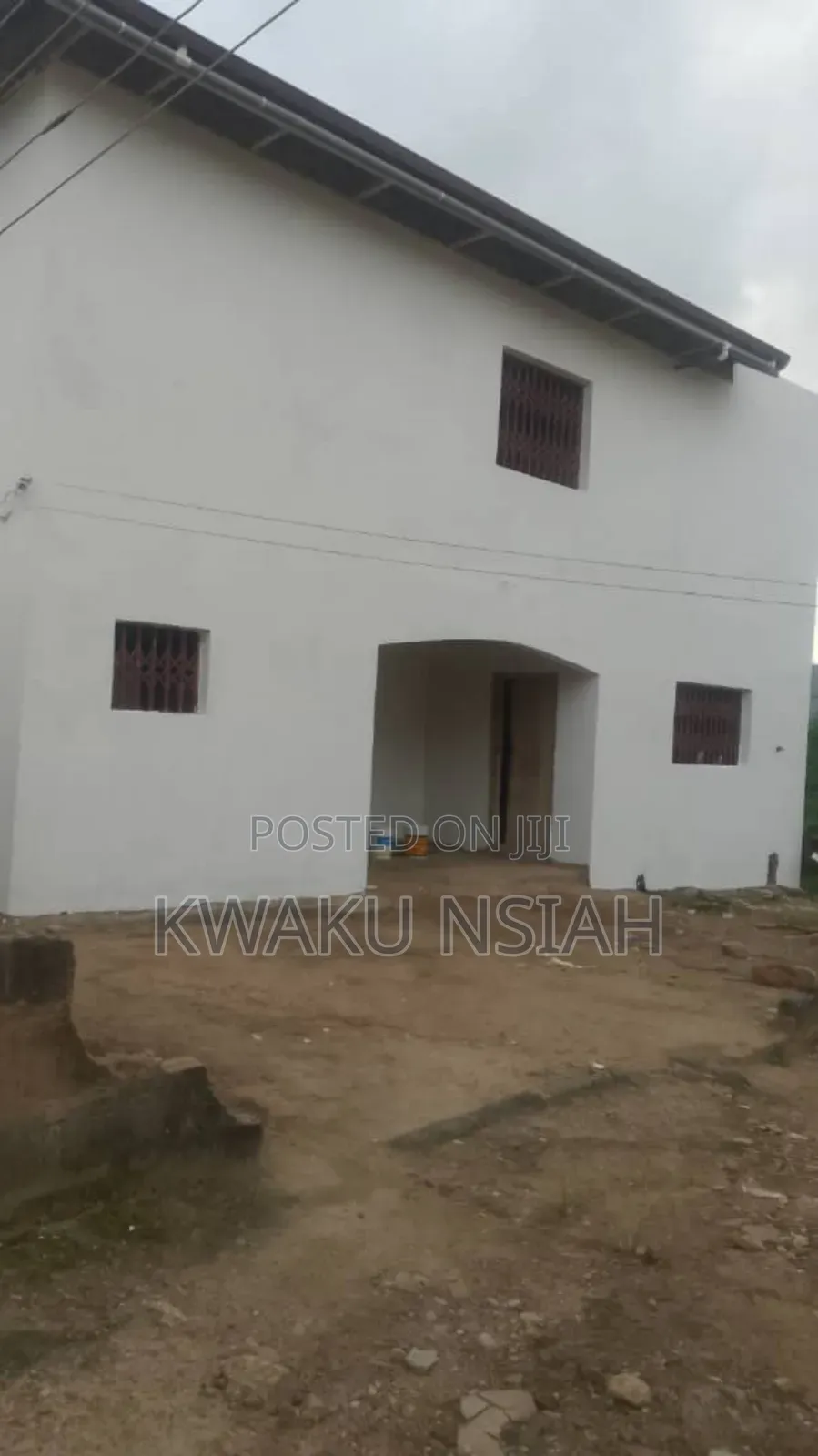 5bdrm House in Damas 2, Pokuase for sale
