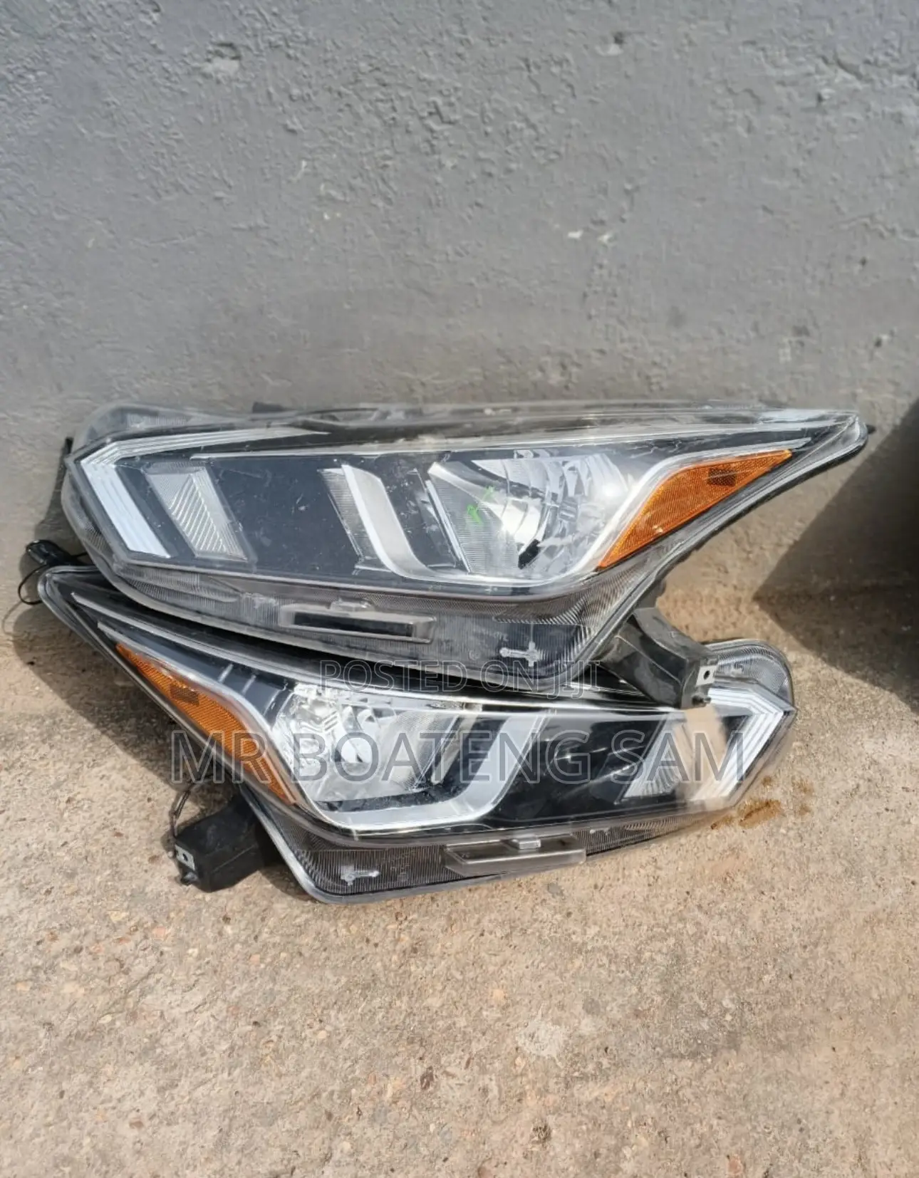 Nissan Versa 2020 Headlight