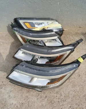 Ford Explorer 2017 Headlight