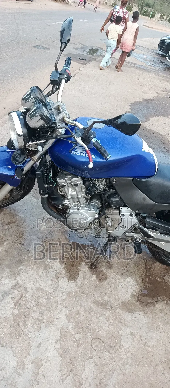 Honda Hornet 2022 Blue
