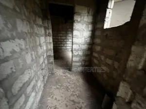 8bdrm Apartment in Ab Richie Properties, School Junction for sale