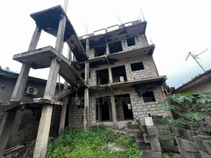 8bdrm Apartment in Ab Richie Properties, School Junction for sale