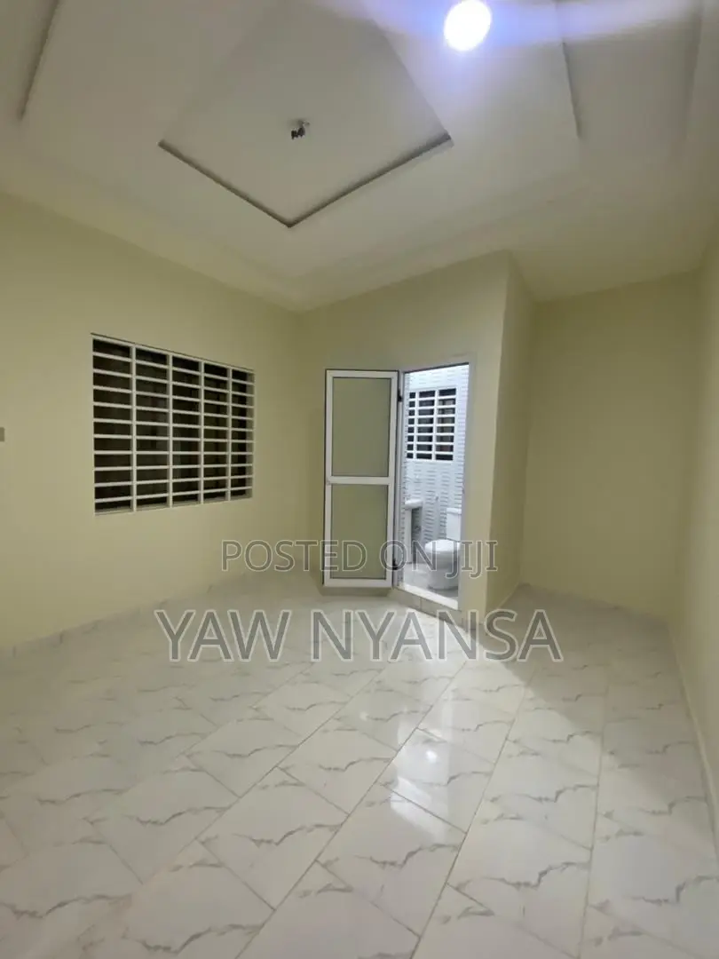2 Bedroom for Rent at Dome - Kwabenya