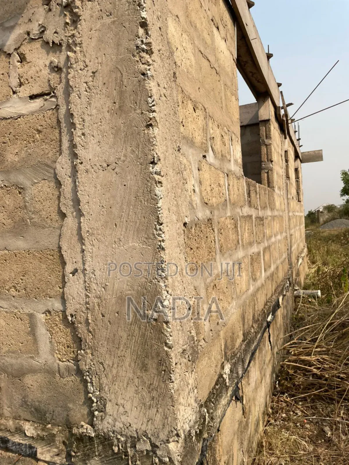 5 Bedroom Uncompleted Building