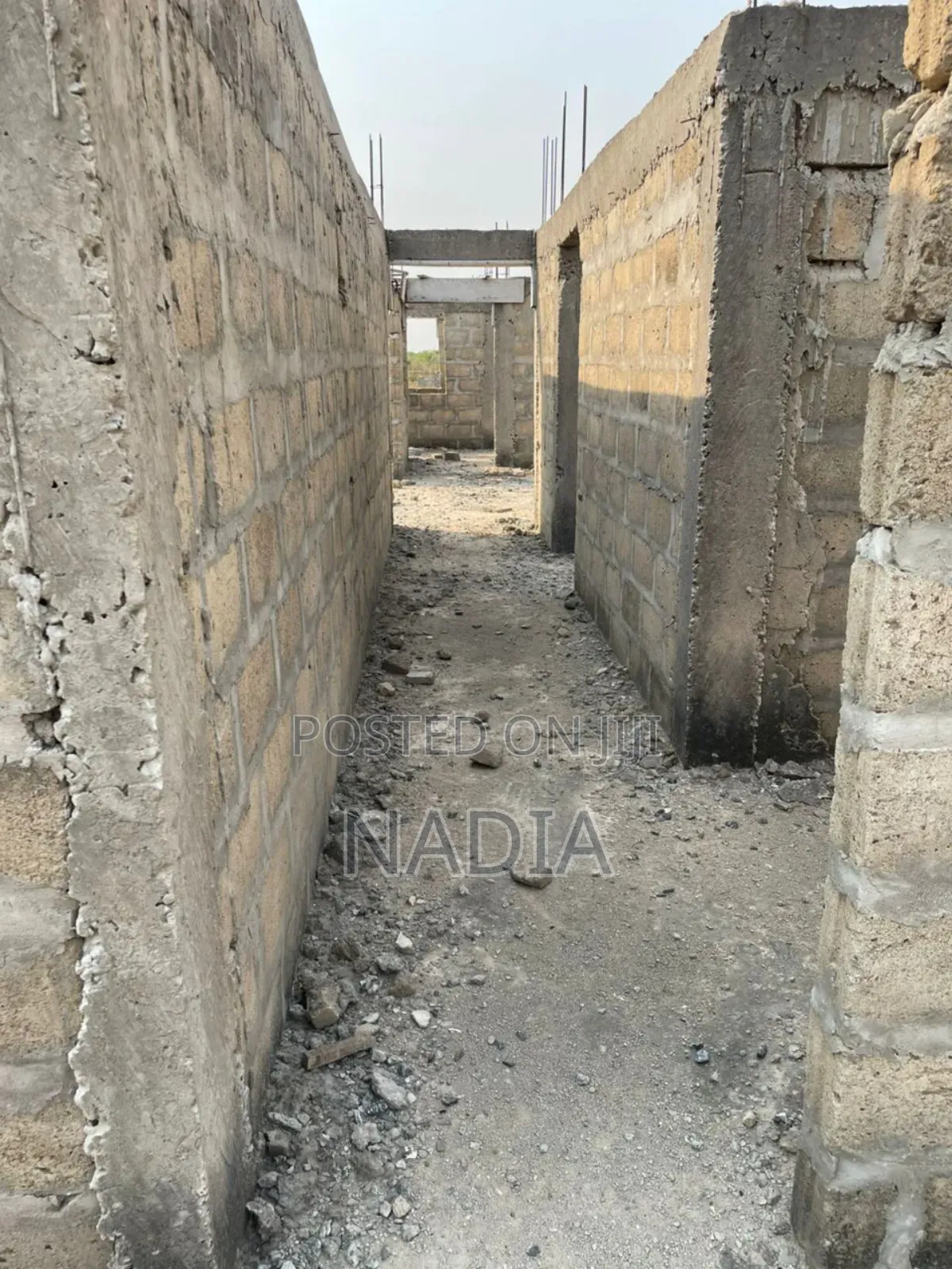 5 Bedroom Uncompleted Building