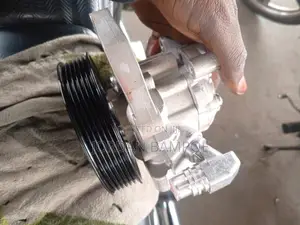 Mercedes Benz C300 2009-2014 M272 Power Steering Motor Available