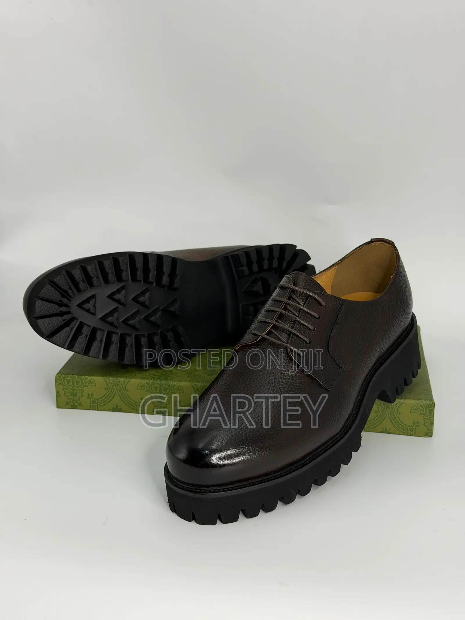 Modern Black Leather Derby Shoes With Chunky Sole