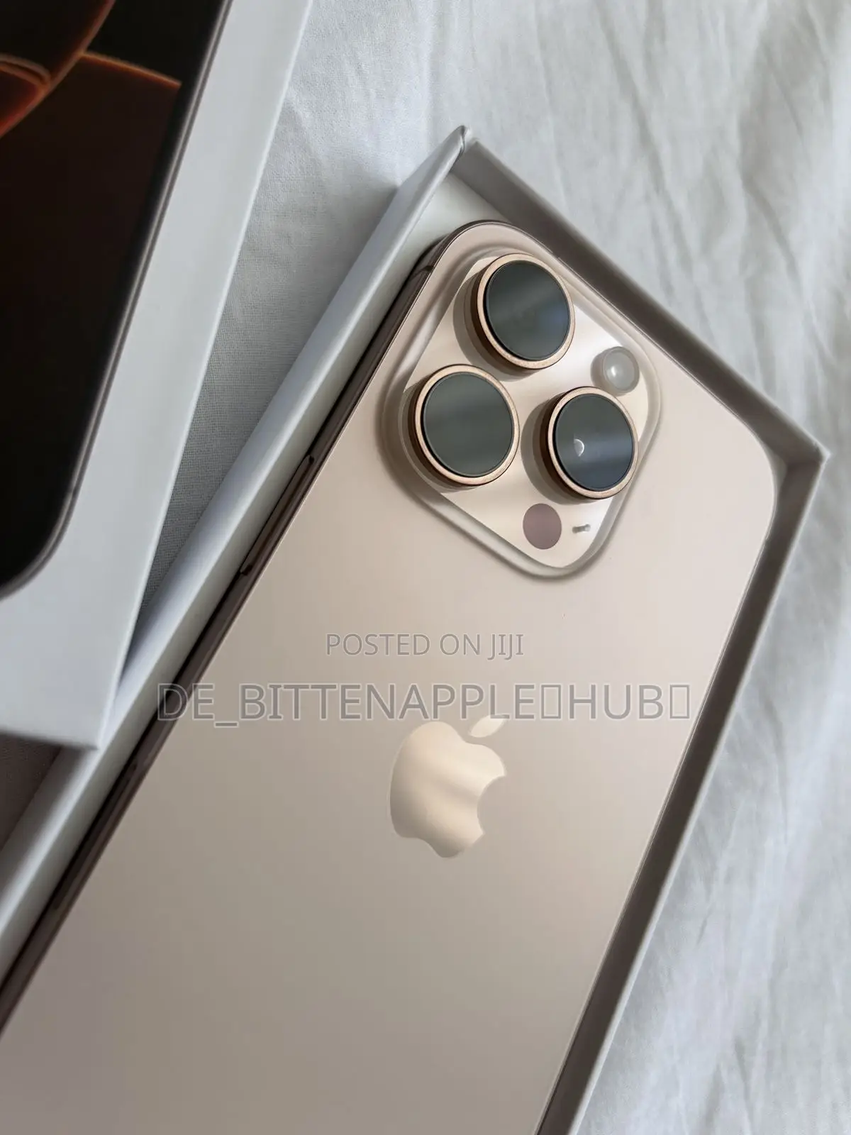 Apple iPhone 16 Pro 128 GB Gold