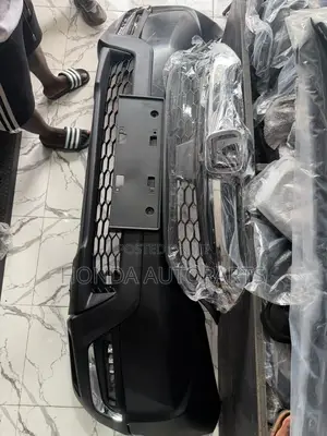 Honda CRV 2017,2018,2019 Front Bumper Complete.