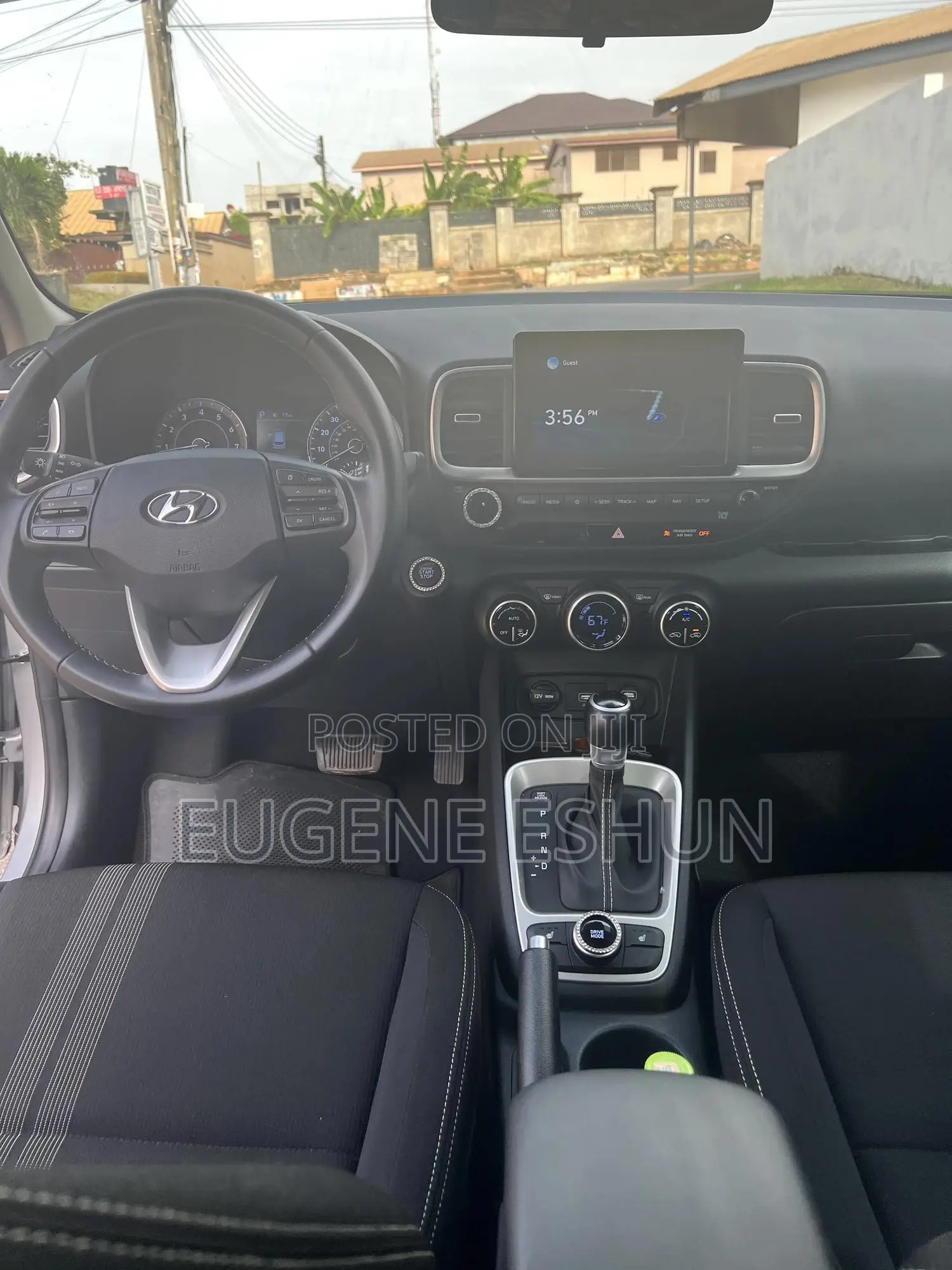 Hyundai Venue 2021 Silver