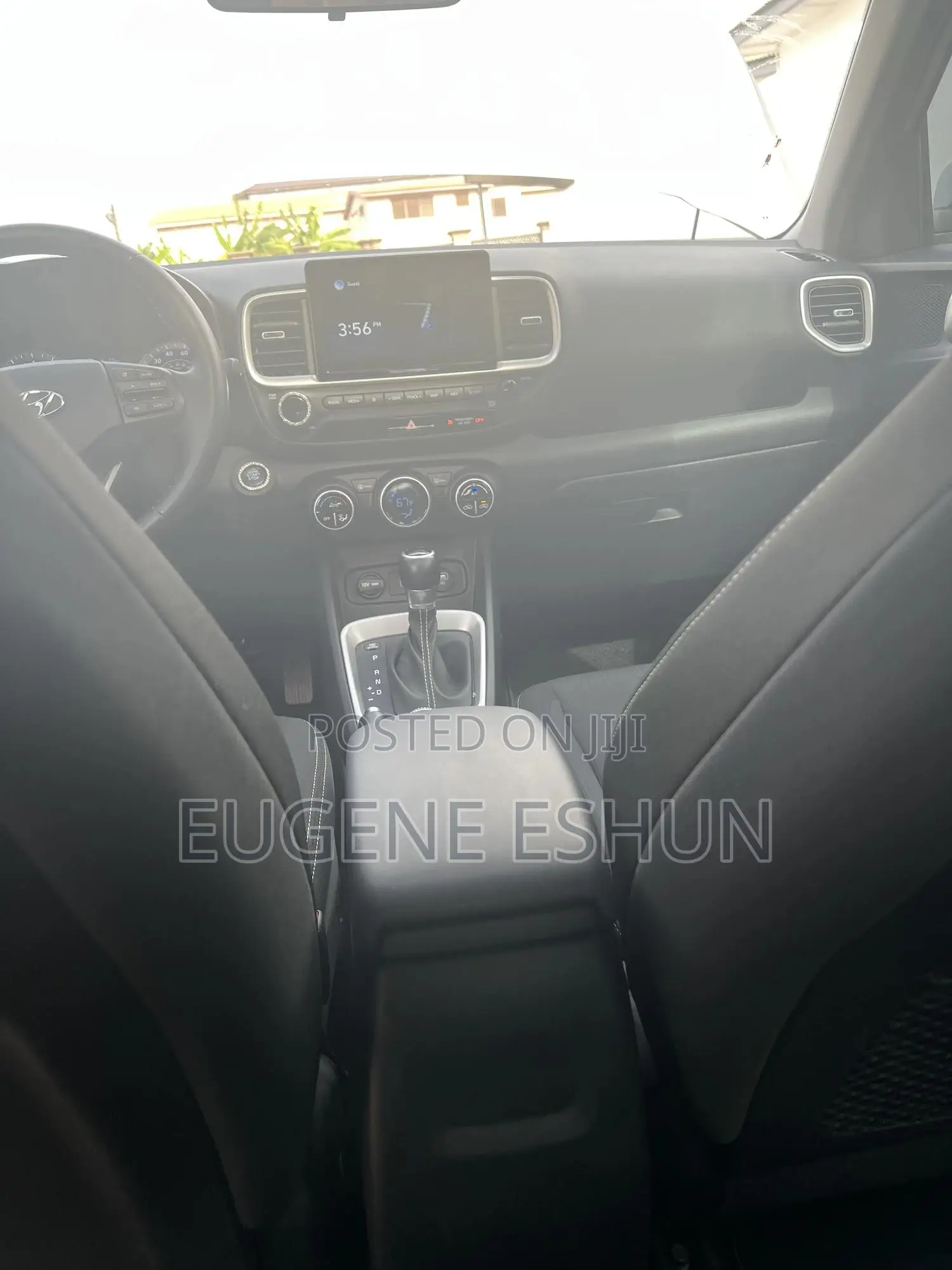 Hyundai Venue 2021 Silver