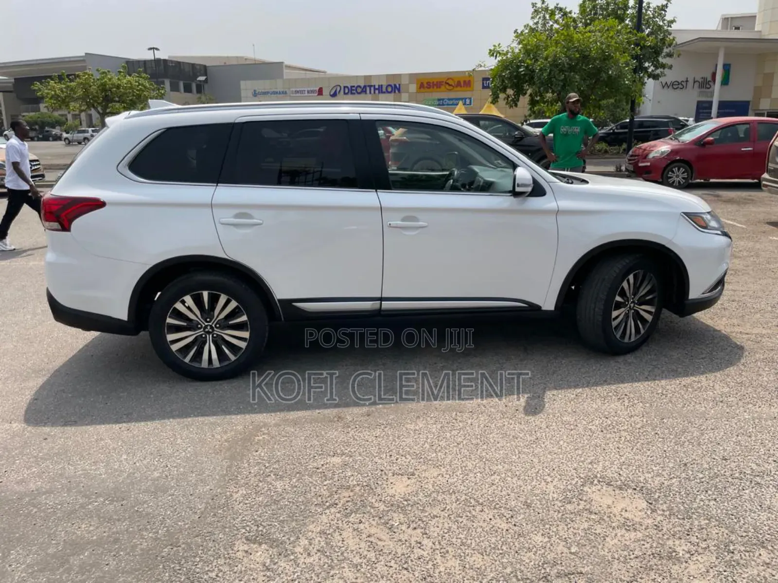 Mitsubishi Outlander 2019 White