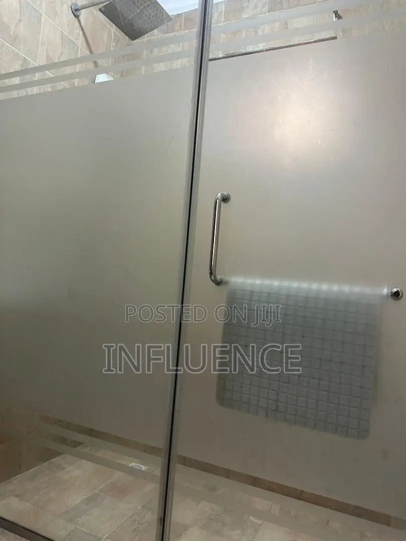 Furnished 1bdrm Apartment in Palace Mall Area, Spintex for rent