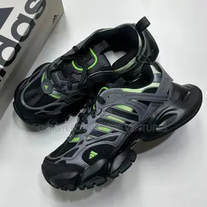 High Quality Adidas Sneakers Black