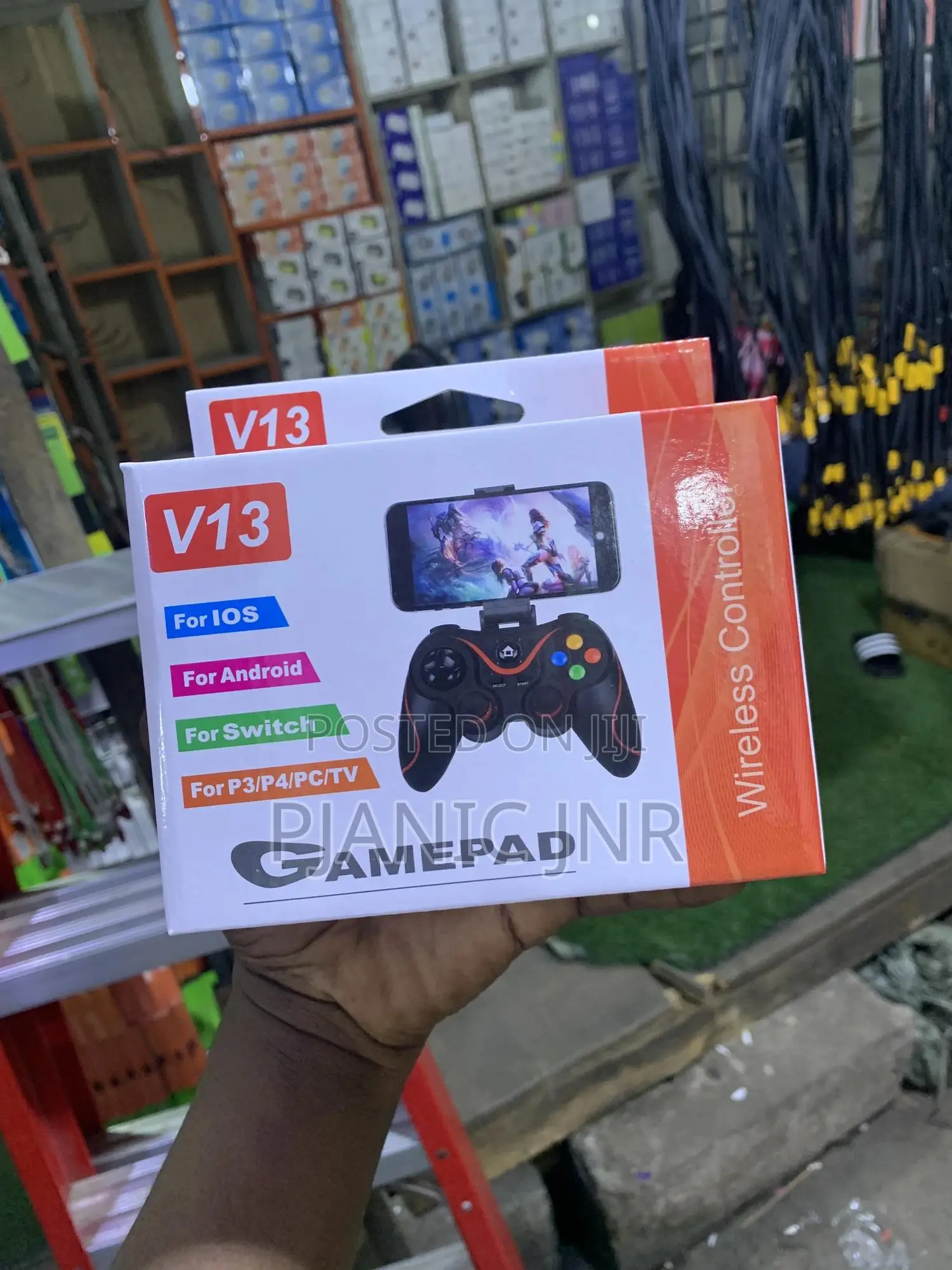 V13 Game Pad