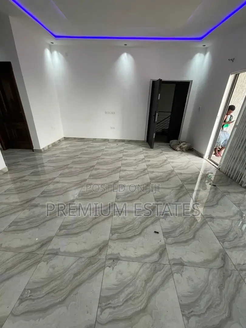 2bdrm Apartment in Kwabenya for rent