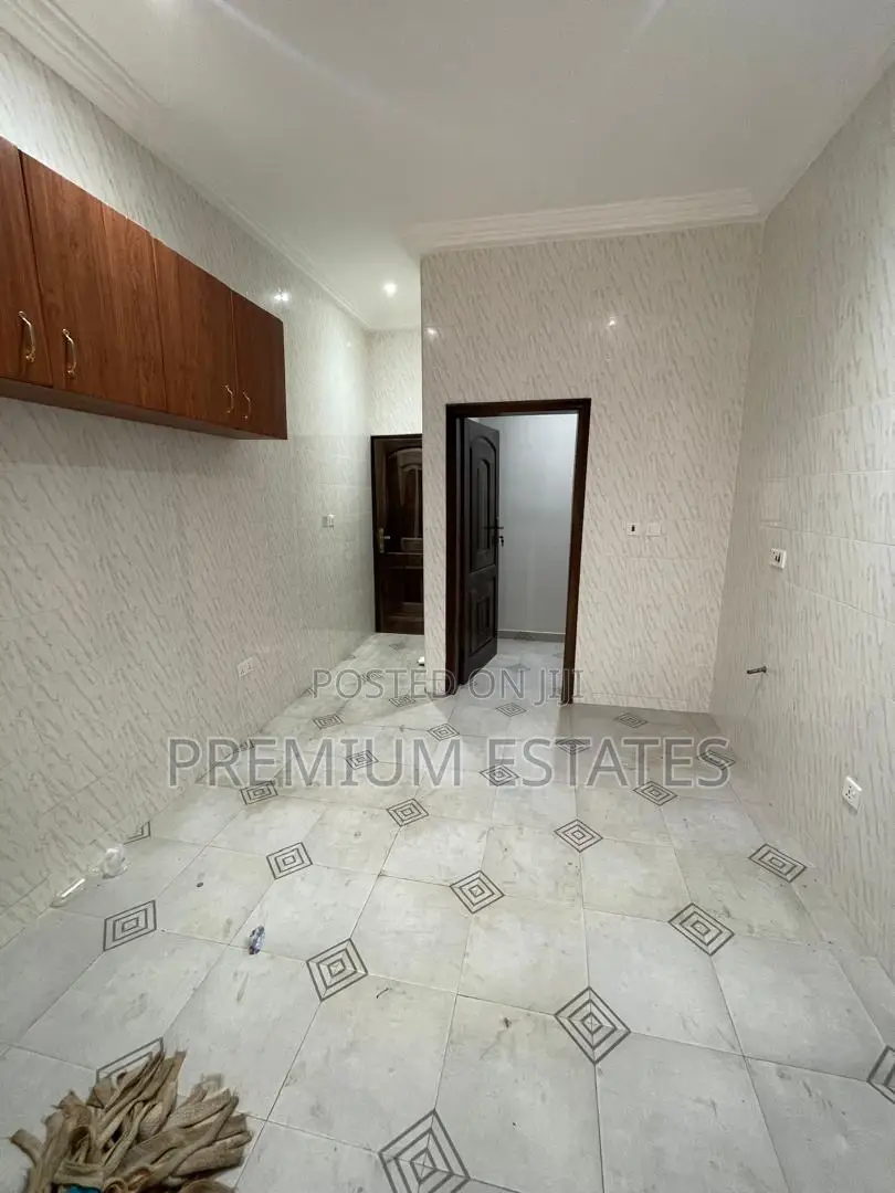 2bdrm Apartment in Kwabenya for rent