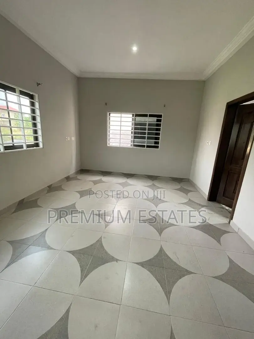 2bdrm Apartment in Kwabenya for rent