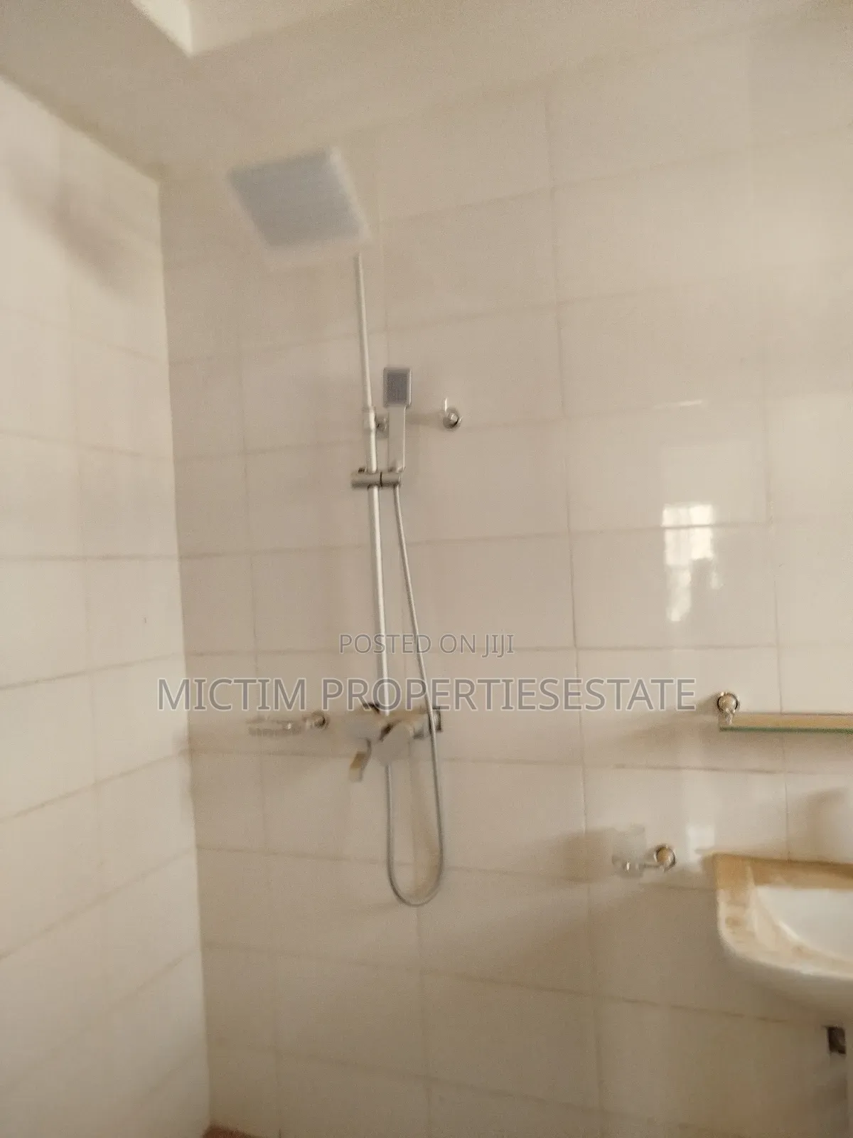 2bdrm Apartment in Mictims, Abokobi for rent