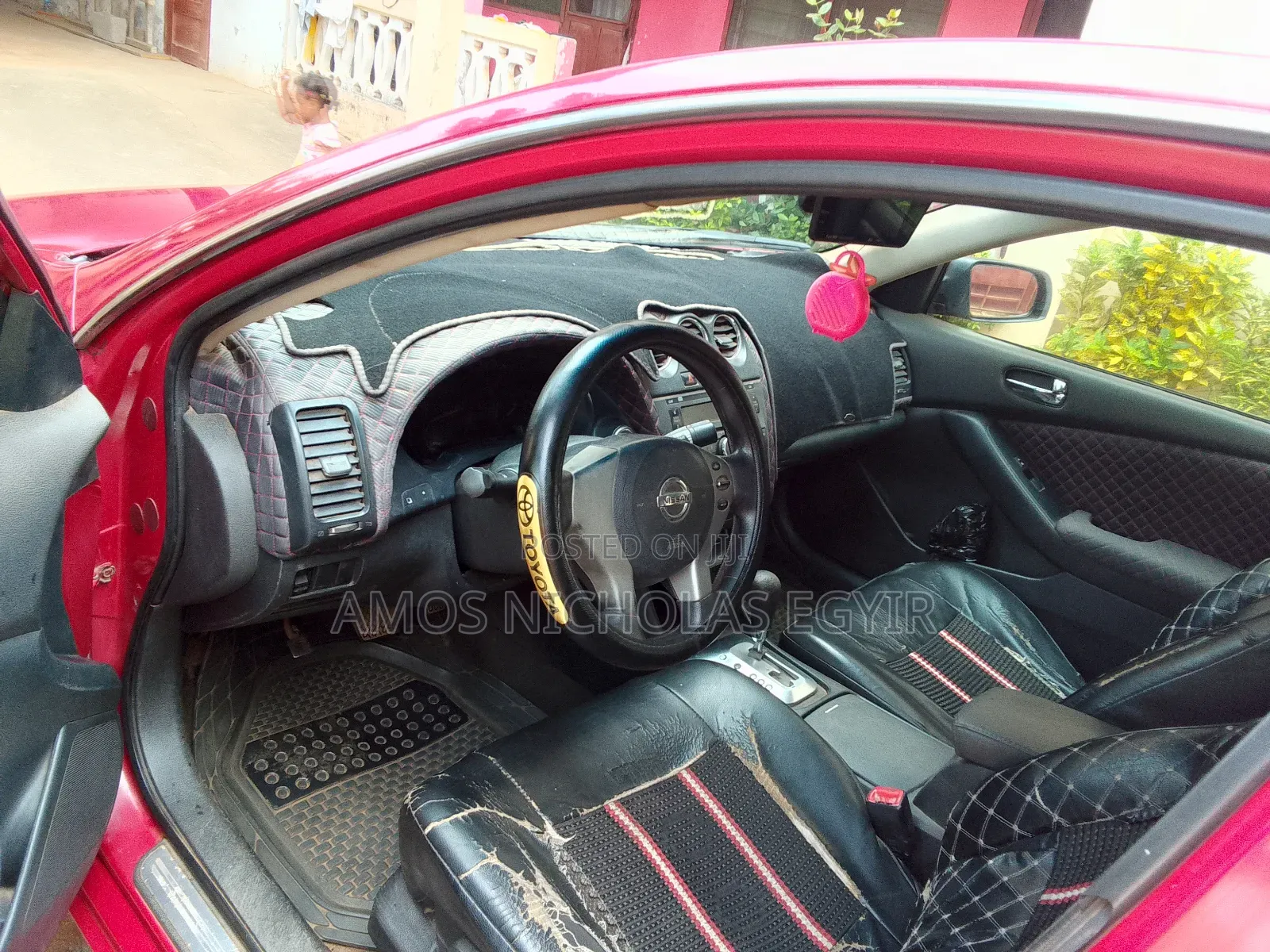 Nissan Altima Coupe 2.5 S 2009 Red