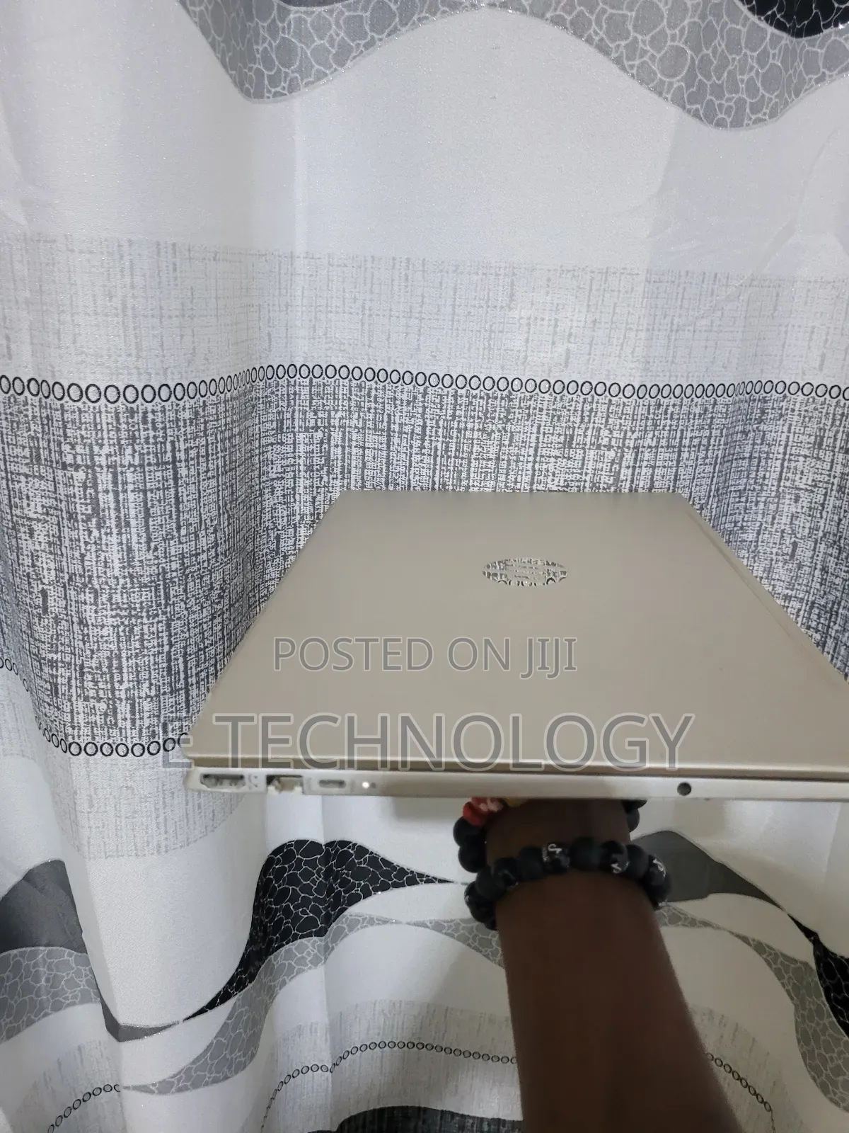 Laptop HP Pavilion 15 8GB Intel Core I7 HDD+SSD 500GB