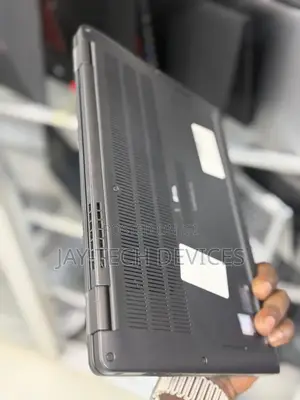 Laptop Dell Latitude 7320 16GB Intel Core I7 SSD 256GB