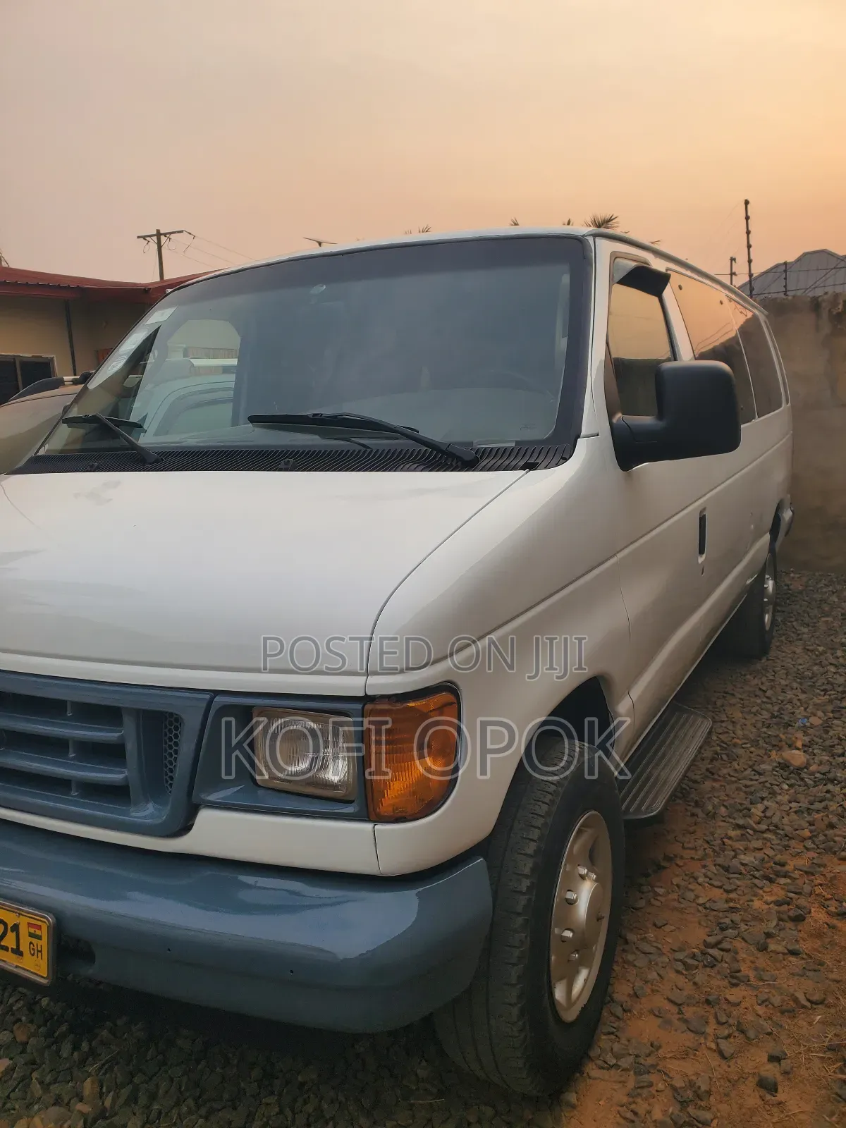 Ford E350 2007 White