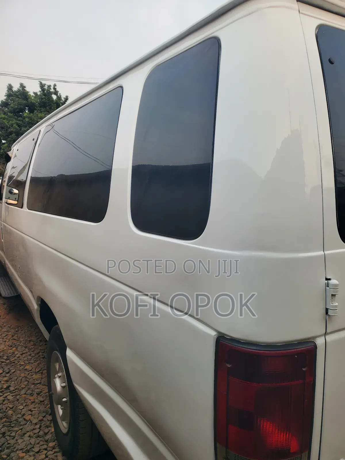Ford E350 2007 White