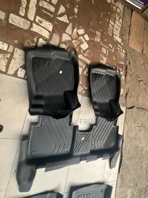 High-quality Honda Cr-v 2017 To 2025 4d Floor Inside Mat's Available