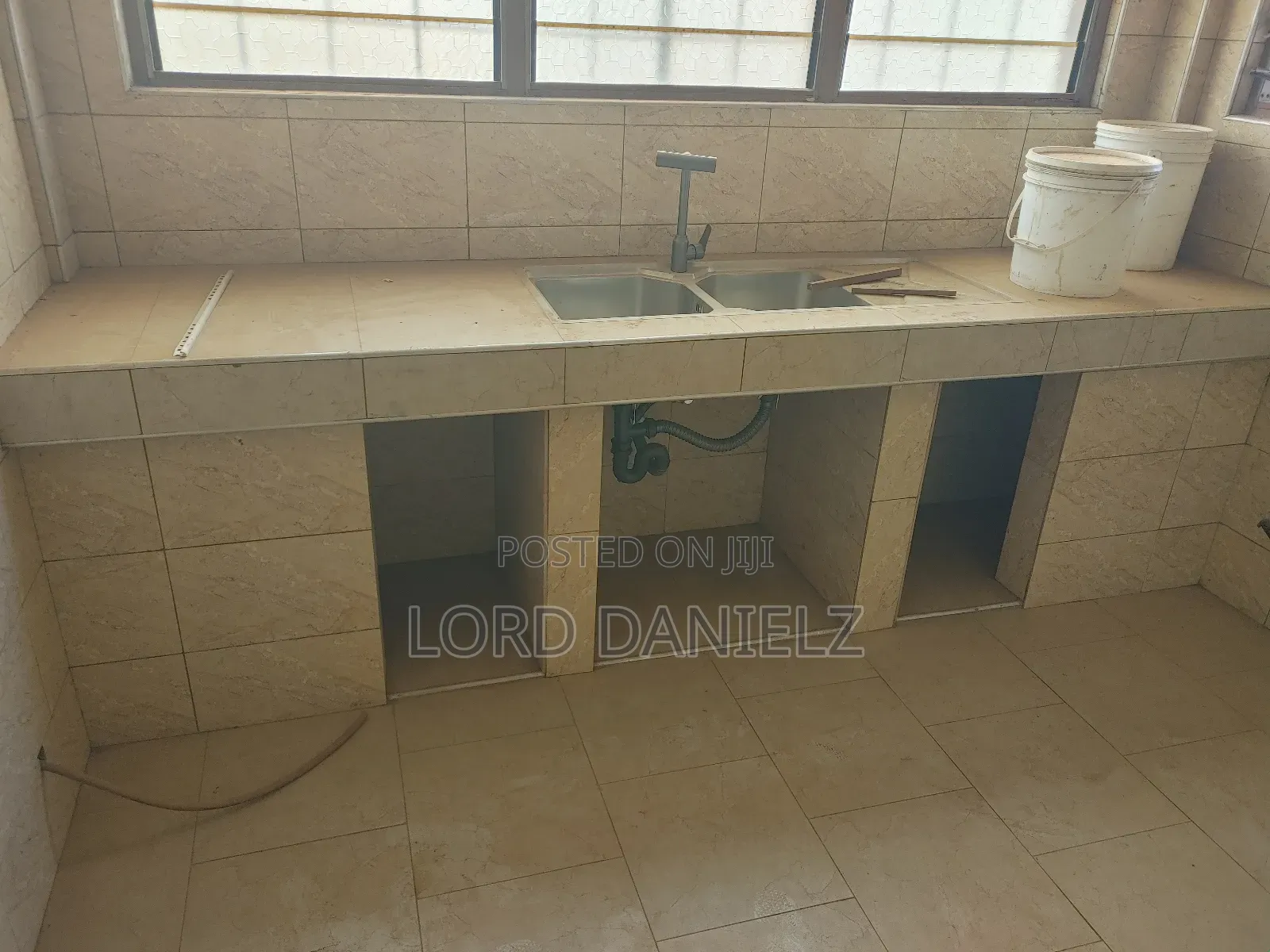 3bdrm Apartment in Kotwi, Kumasi Metropolitan for rent